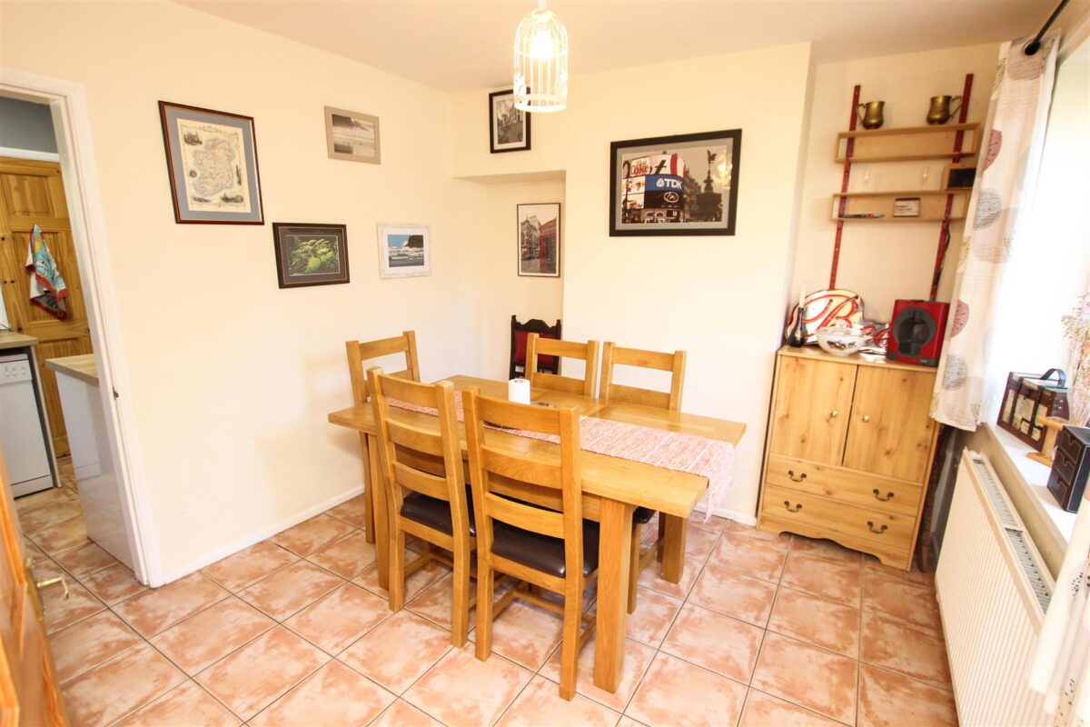 High Street, Wroot, Doncaster