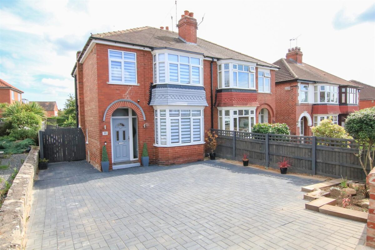 Green House Road, Wheatley Hills, Doncaster