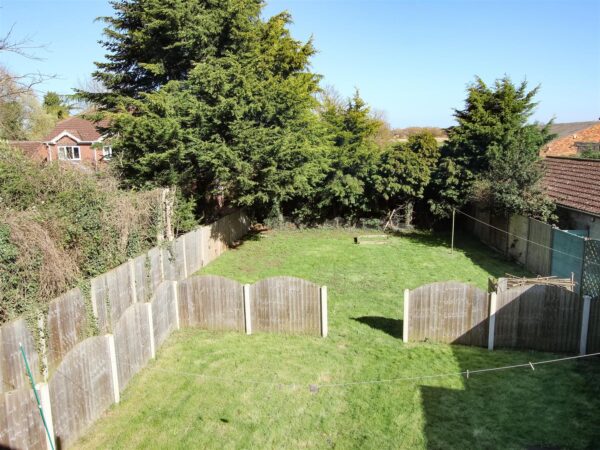 High Street, Wroot, Doncaster