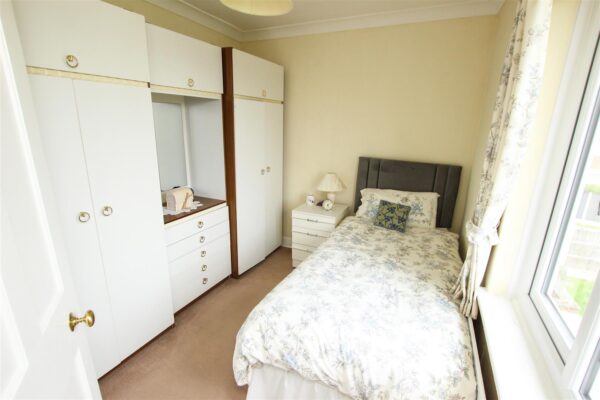 First Avenue, Woodlands, Doncaster