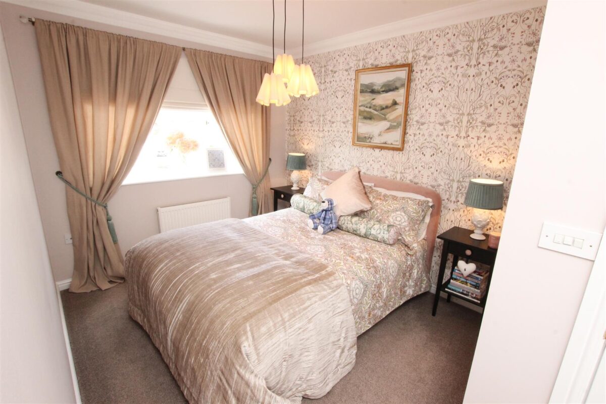 Brander Close, Woodfield Plantation, Doncaster