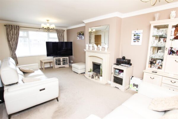 Whiphill Lane, Armthorpe, Doncaster