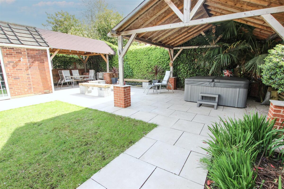 Pipering Lane, Doncaster