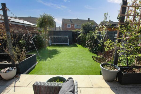 Clovelly Road, Edenthorpe, Doncaster