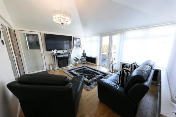 Bond Street, Rossington, Doncaster