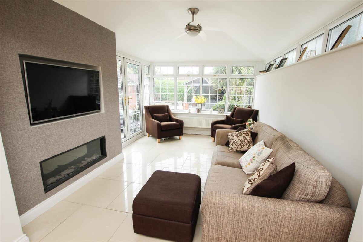 Pipering Lane, Doncaster