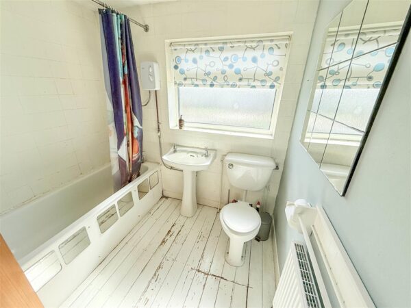 Fern Close, Wheatley Hills, Doncaster