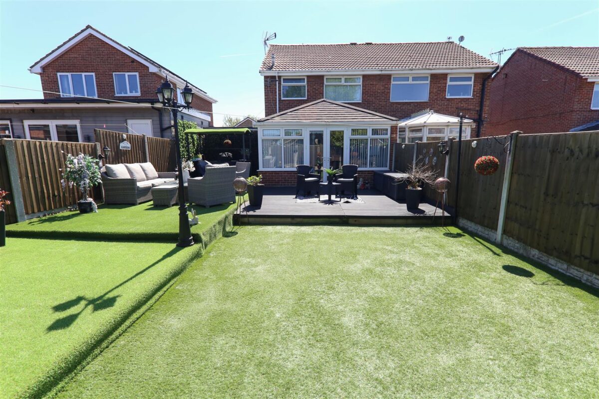 Bond Street, Rossington, Doncaster