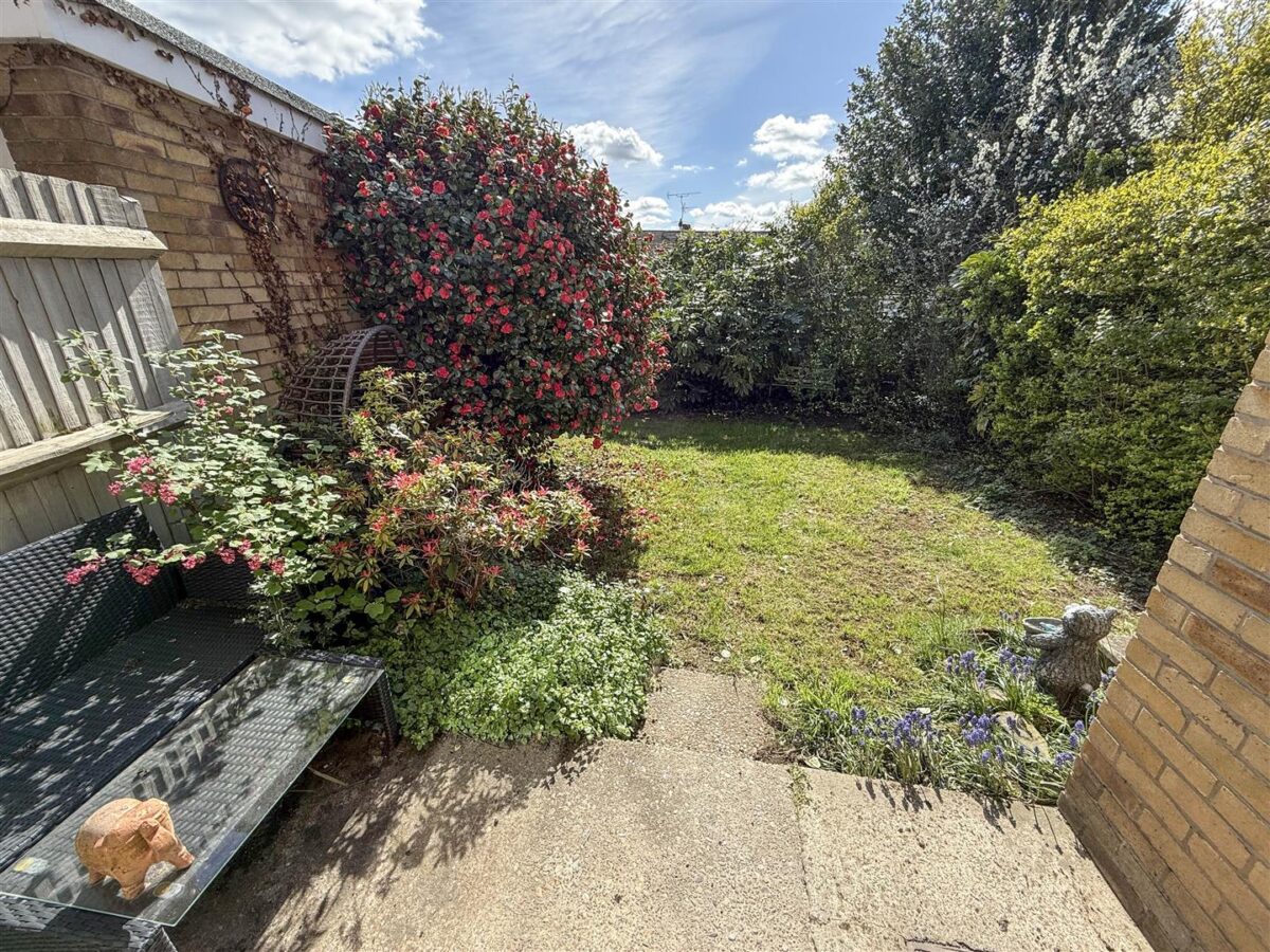 Fern Close, Wheatley Hills, Doncaster