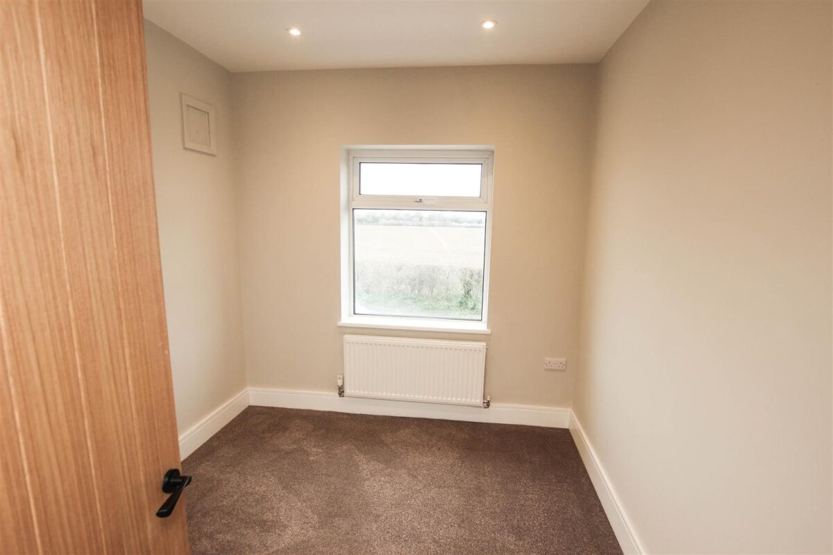 Long Edge Lane, Doncaster