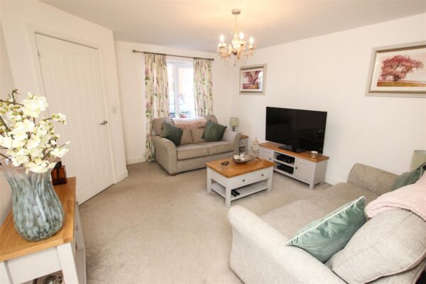 Heatherfields Crescent, Rossington, Doncaster