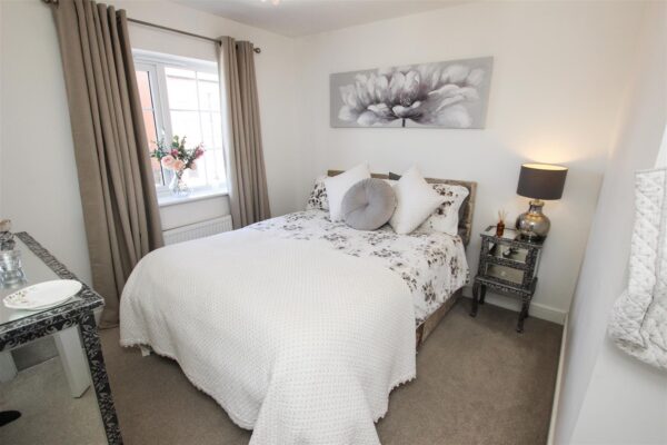 Heatherfields Crescent, Rossington, Doncaster