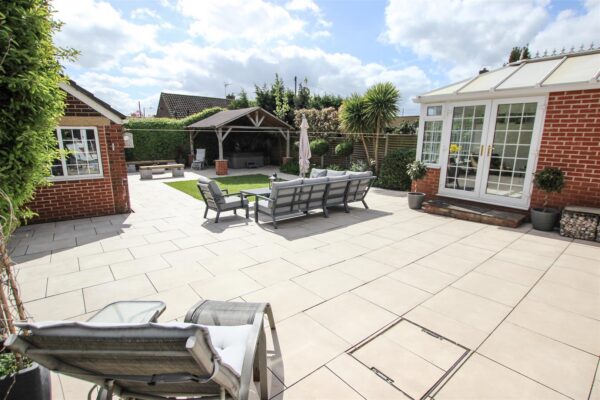 Pipering Lane, Doncaster