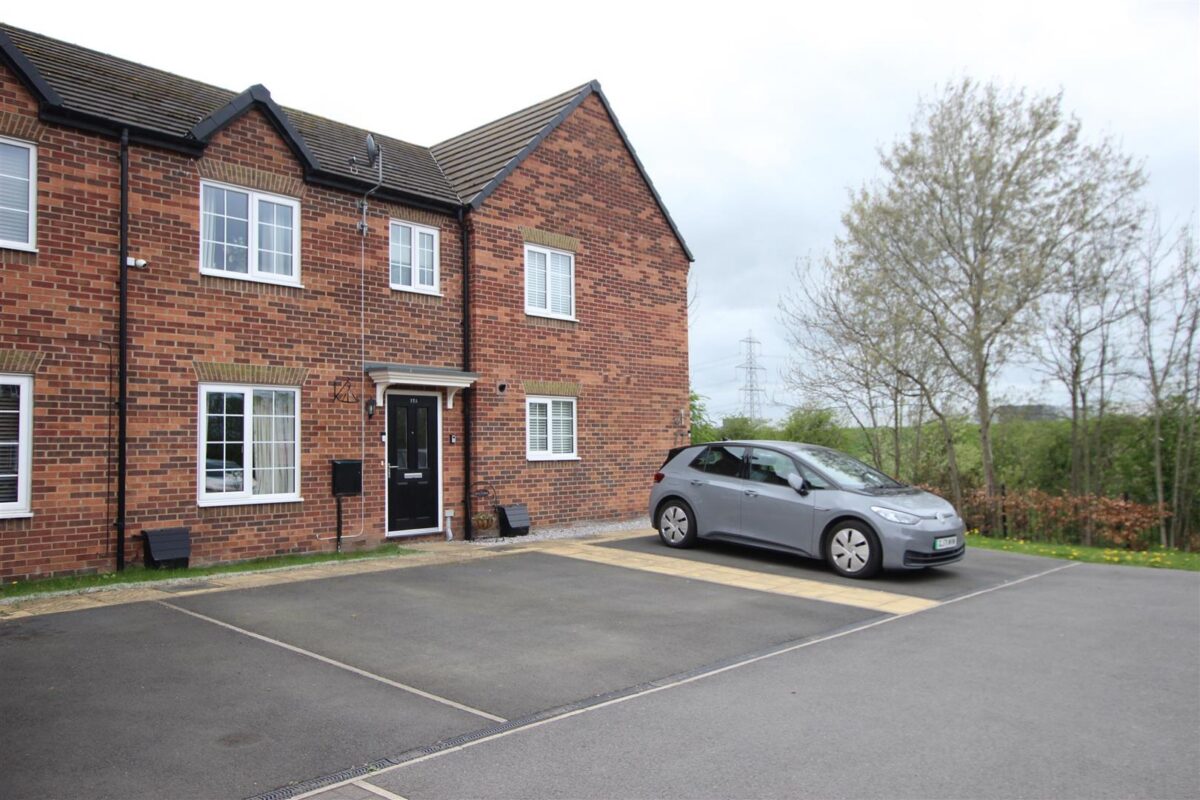 Heatherfields Crescent, Rossington, Doncaster