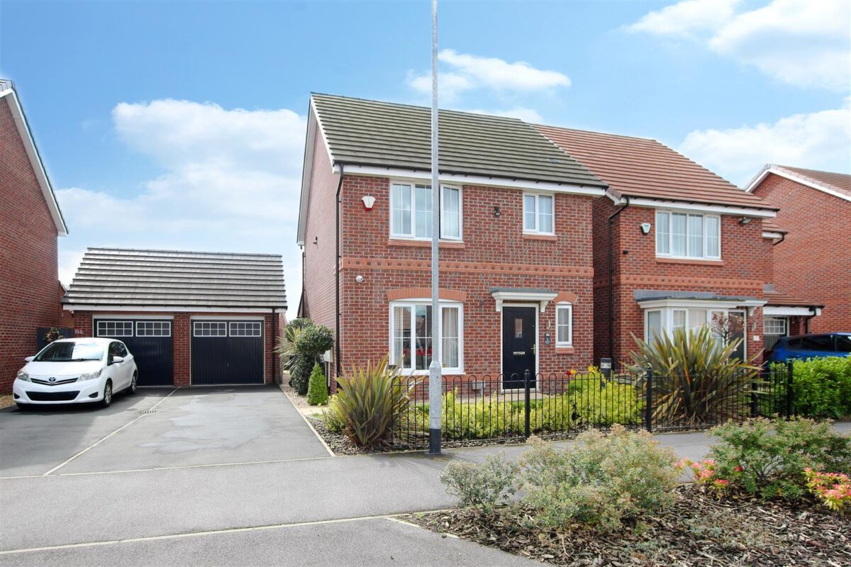 Rosefinch Road, Goldthorpe, Rotherham