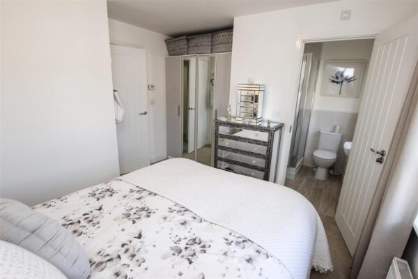 Heatherfields Crescent, Rossington, Doncaster