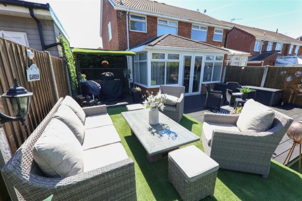 Bond Street, Rossington, Doncaster