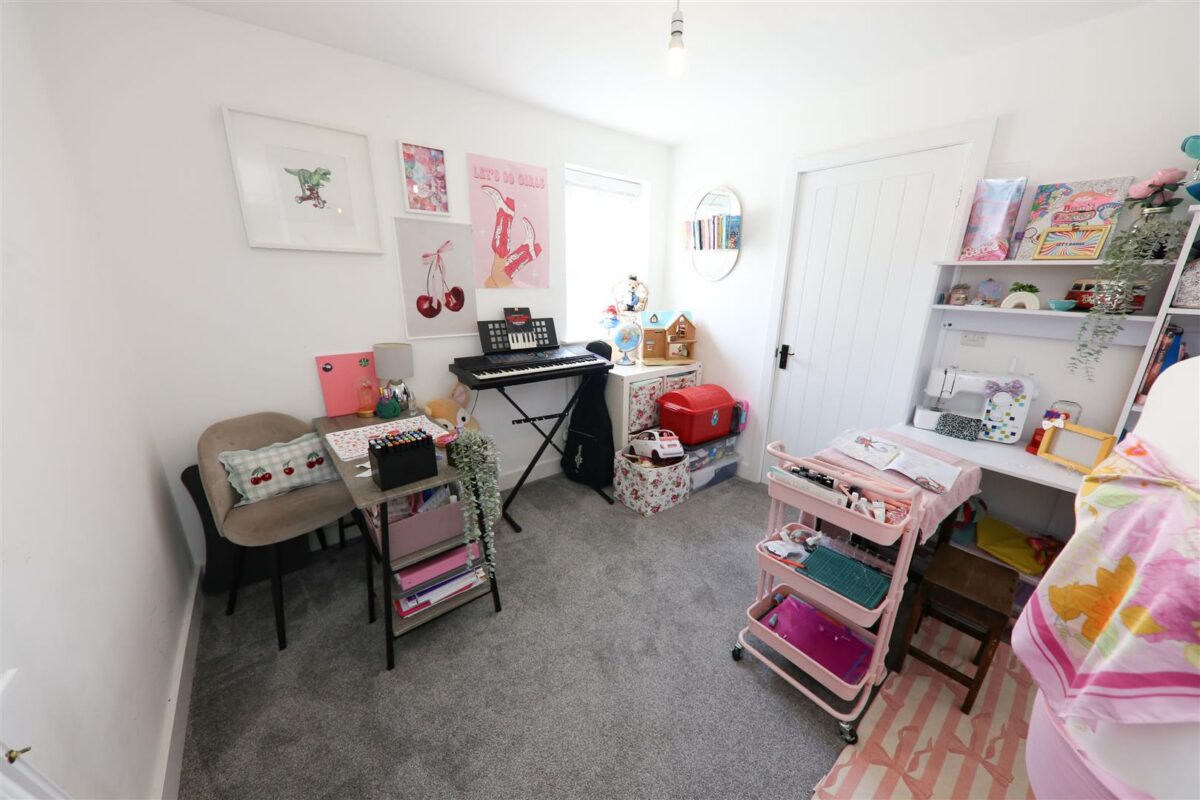 Dunniwood Avenue, Bessacarr, Doncaster