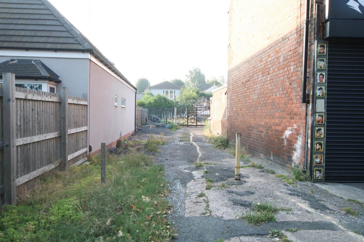 Land Adjacent to 226 Thorne Road, Doncaster