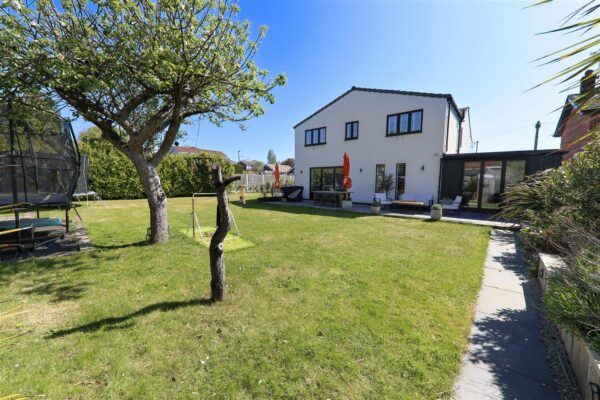 Dunniwood Avenue, Bessacarr, Doncaster