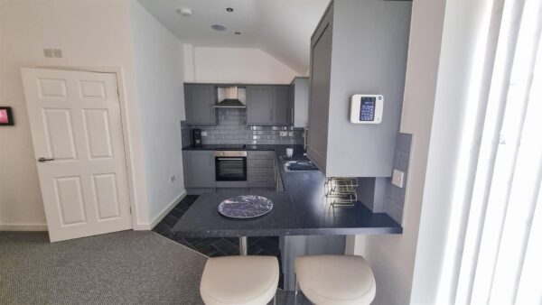 Hoddesdon Crescent, Dunscroft, Doncaster