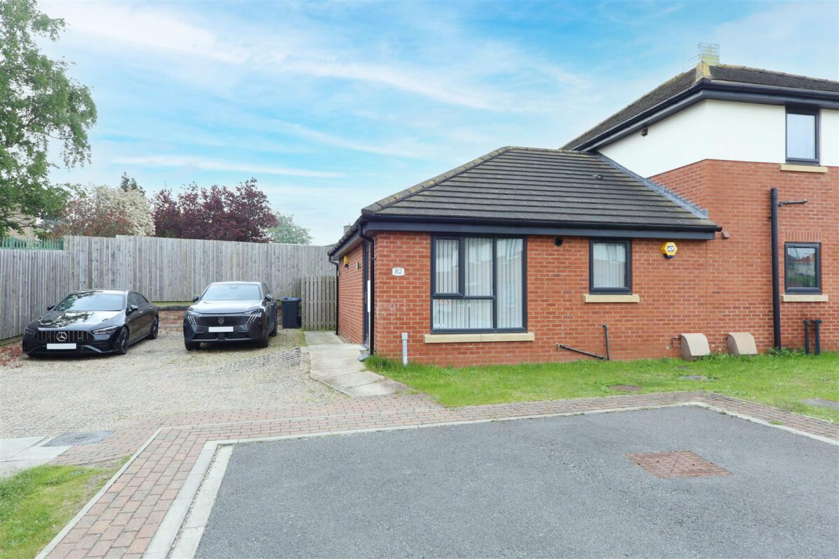 Hoddesdon Crescent, Dunscroft, Doncaster