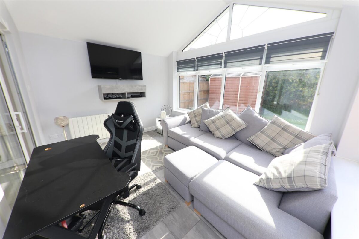 Fiddlers Drive, Armthorpe, Doncaster