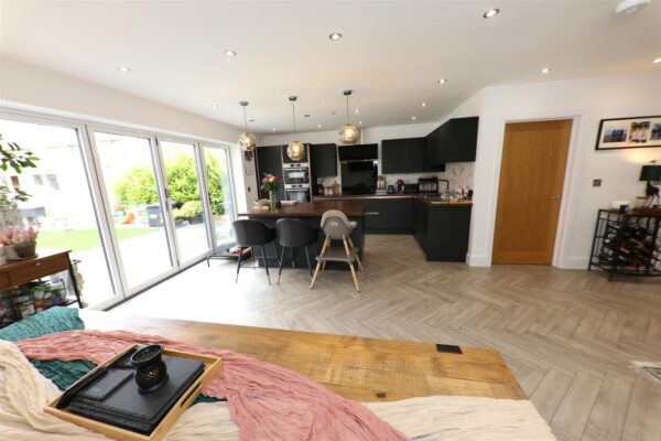 High Road, Warmsworth, Doncaster