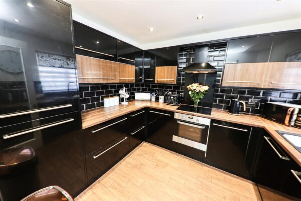Fiddlers Drive, Armthorpe, Doncaster