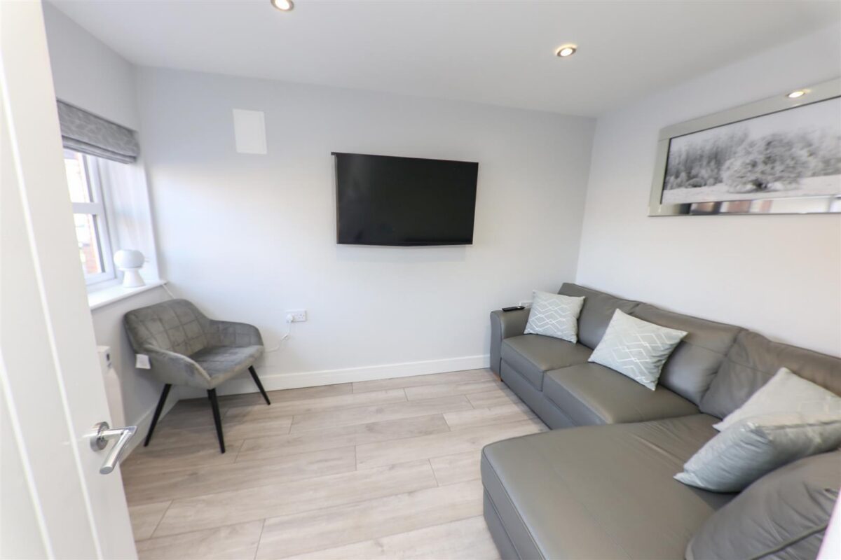 Fiddlers Drive, Armthorpe, Doncaster