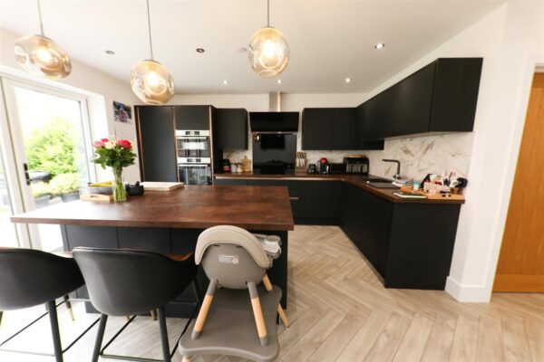 High Road, Warmsworth, Doncaster