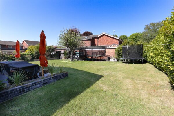 Dunniwood Avenue, Bessacarr, Doncaster