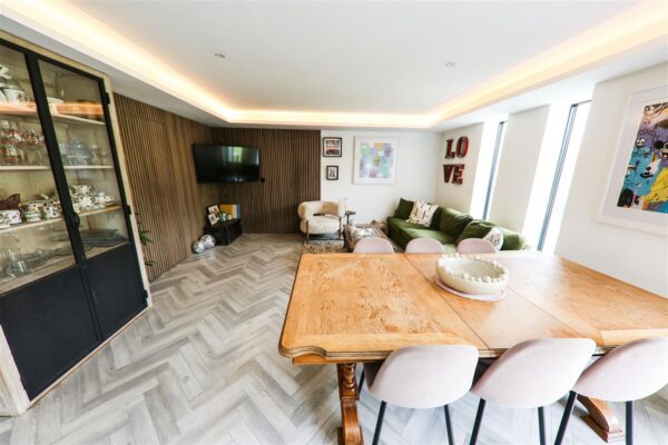 Dunniwood Avenue, Bessacarr, Doncaster