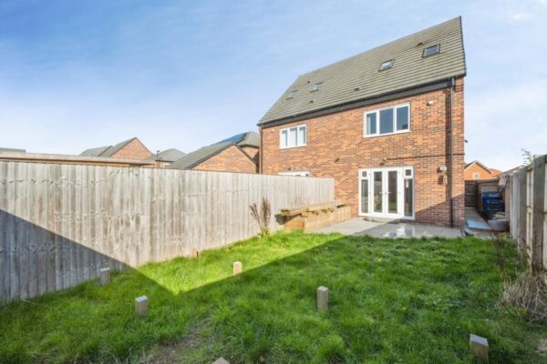 Winder Close, New Rossington, Doncaster