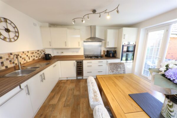 Derwent Drive, Lakeside, Doncaster
