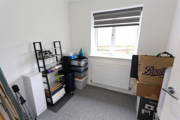 Hoddesdon Crescent, Dunscroft, Doncaster