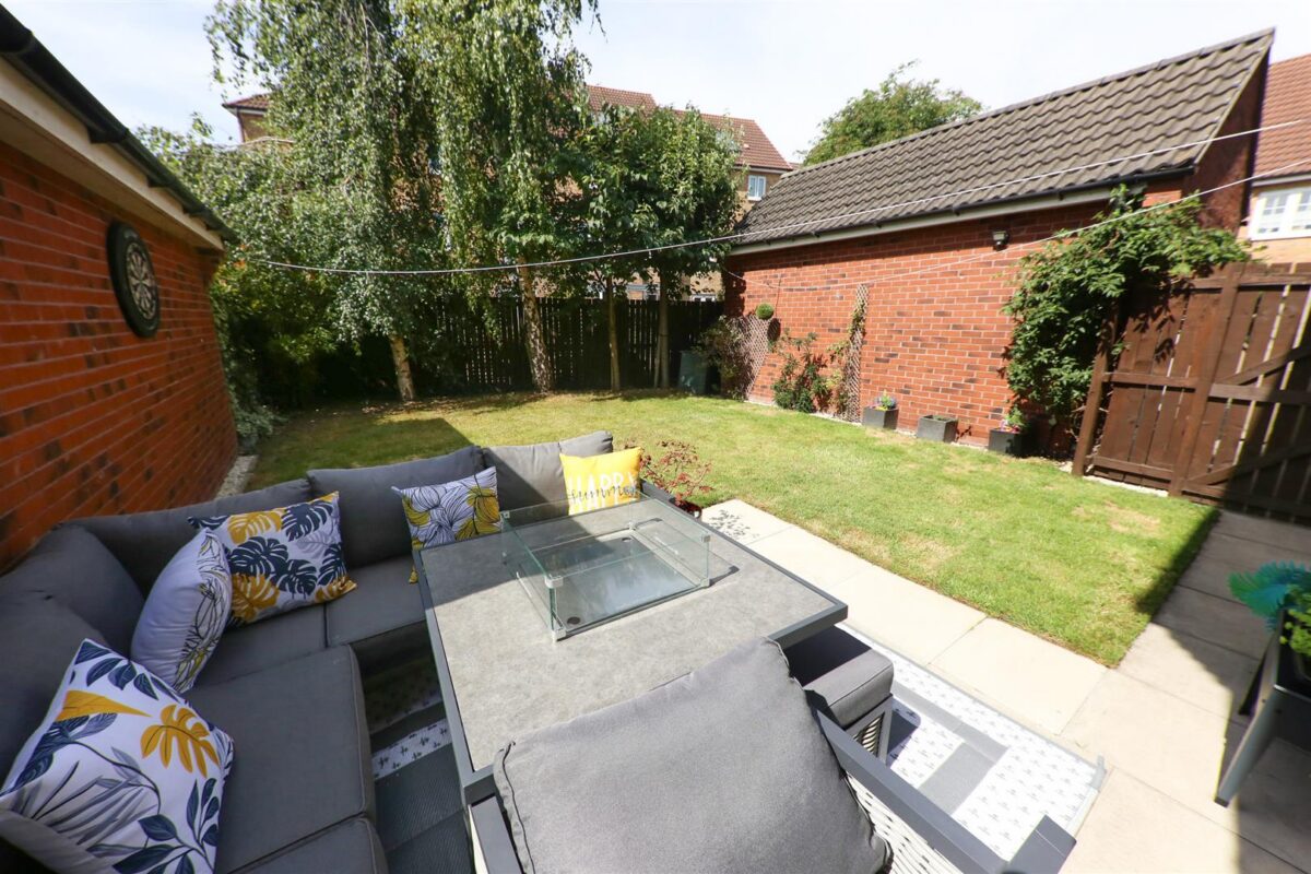 Derwent Drive, Lakeside, Doncaster