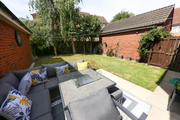 Derwent Drive, Lakeside, Doncaster