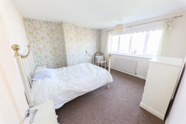 Hartland Crescent, Edenthorpe, Doncaster