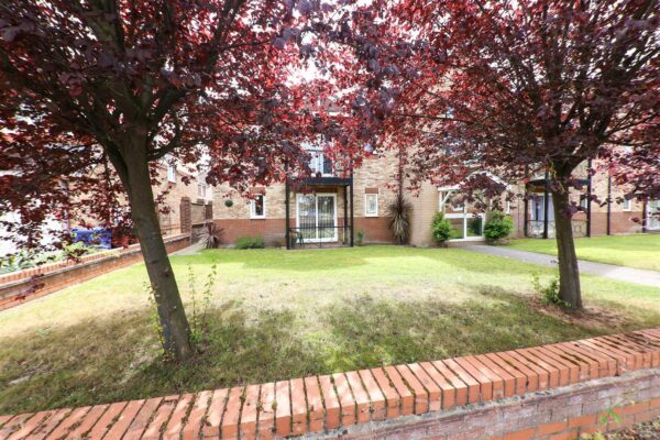 Roundhill Court, Lakeside, Doncaster