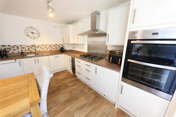 Derwent Drive, Lakeside, Doncaster