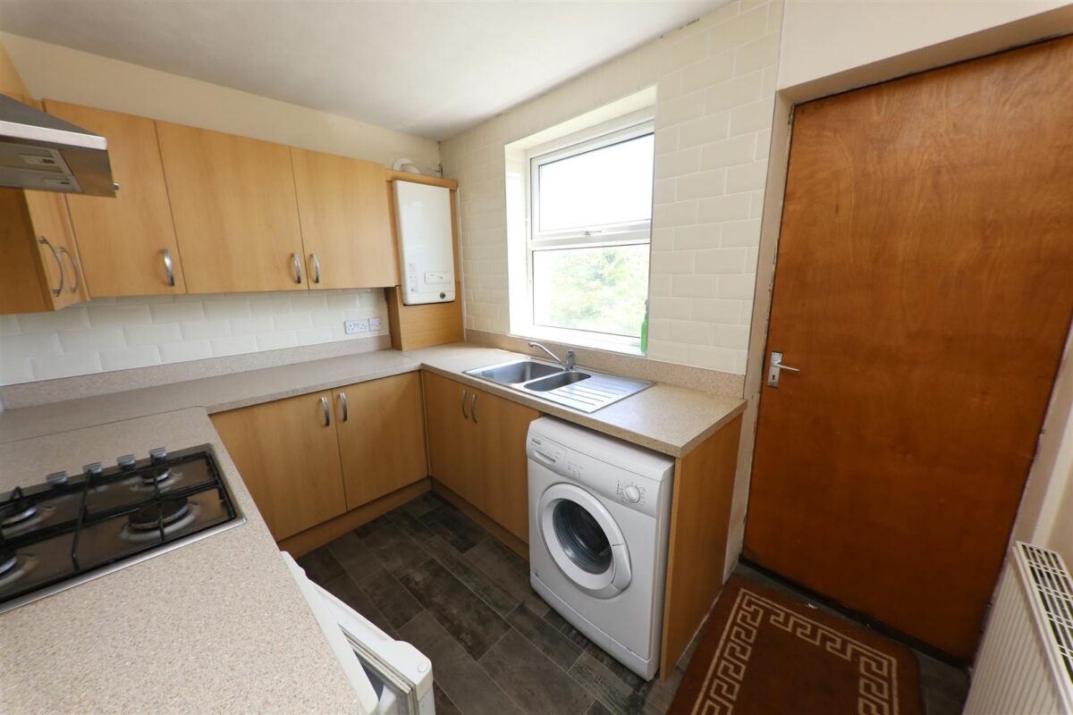 Bentley Road, Doncaster, Bentley DN5 9TG