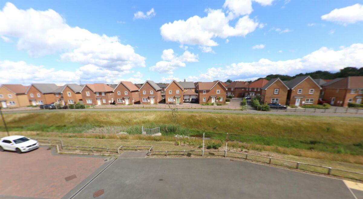 Winder Close, New Rossington, Doncaster