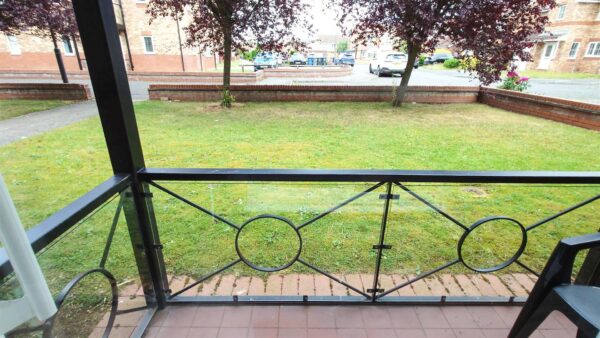 Roundhill Court, Lakeside, Doncaster