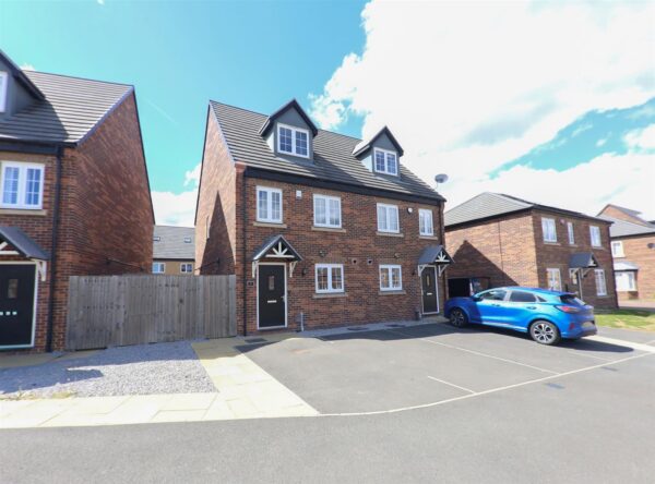 Winder Close, New Rossington, Doncaster