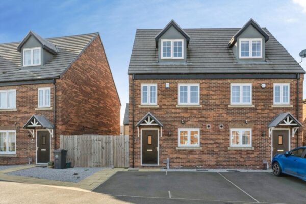 Winder Close, New Rossington, Doncaster