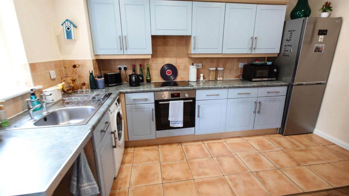 Roundhill Court, Lakeside, Doncaster