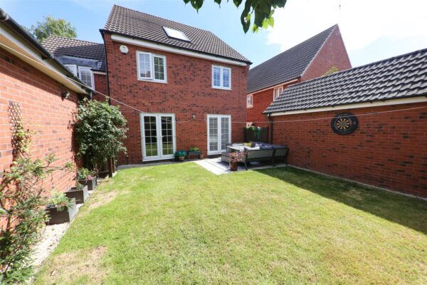 Derwent Drive, Lakeside, Doncaster