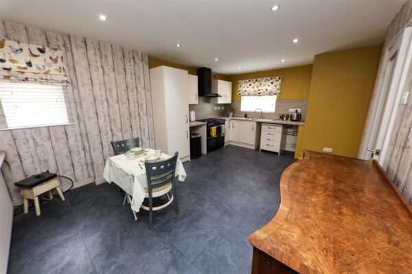 Elizabeth Avenue, Kirk Sandall, Doncaster