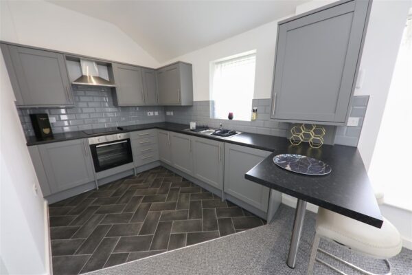 Hoddesdon Crescent, Dunscroft, Doncaster